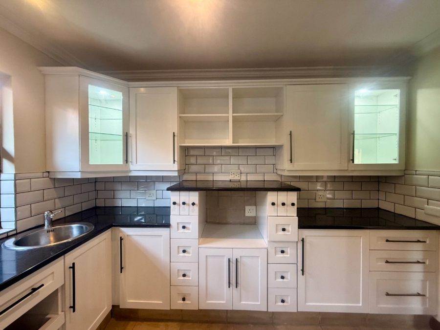 4 Bedroom Property for Sale in Pecanwood Estate North West